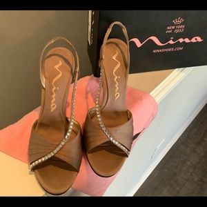 Nina taupe w rhinestones satin pumps